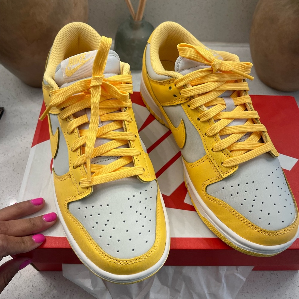 Nike dunks - Picture 2 of 7